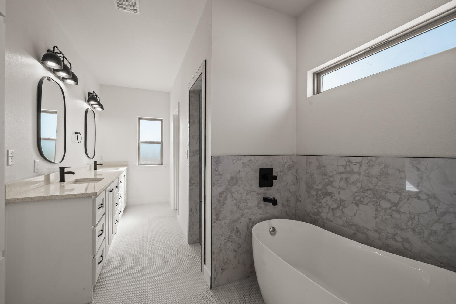 5601 County Road 6100