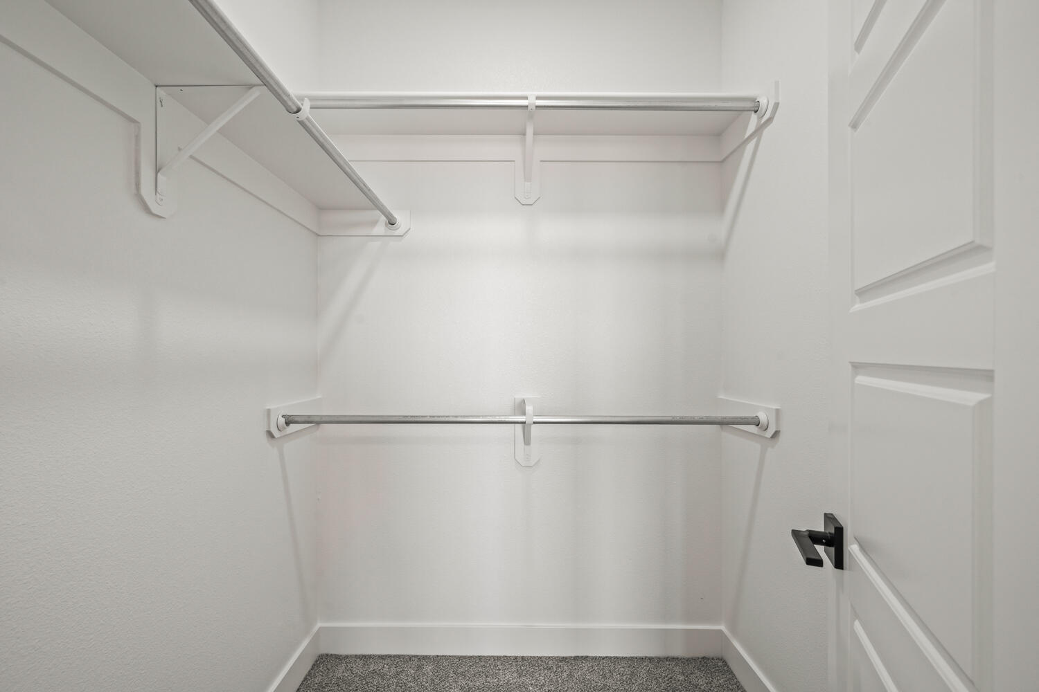 5601 County Road 6100