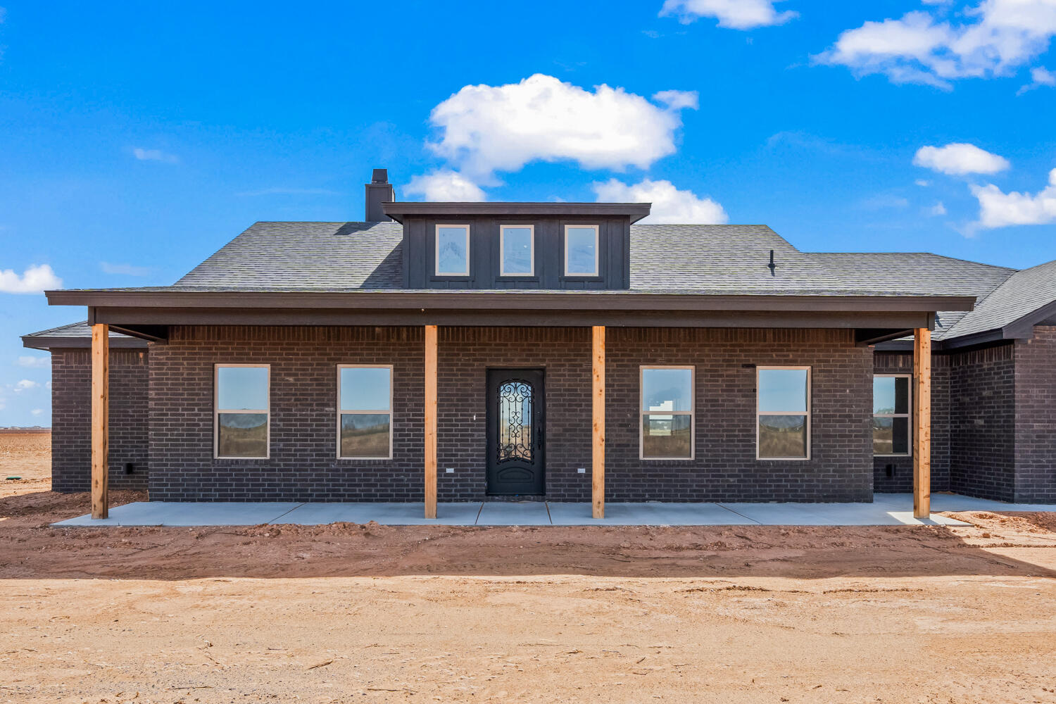 5601 County Road 6100