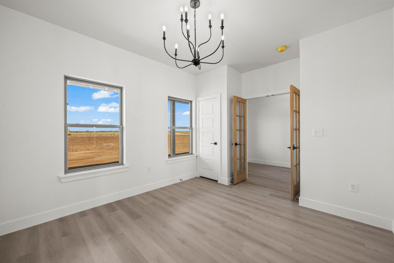 5601 County Road 6100