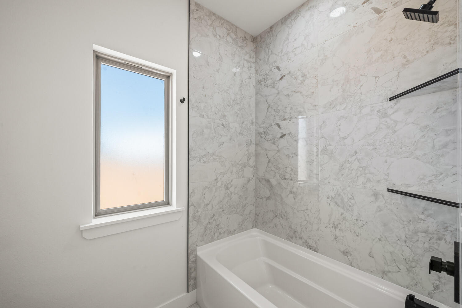 5601 County Road 6100