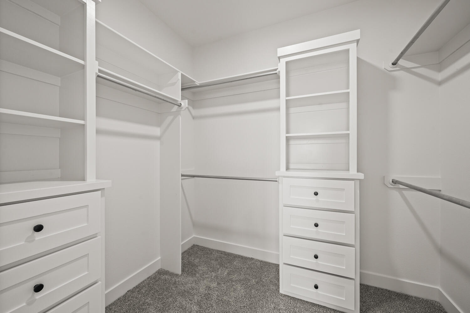 5601 County Road 6100