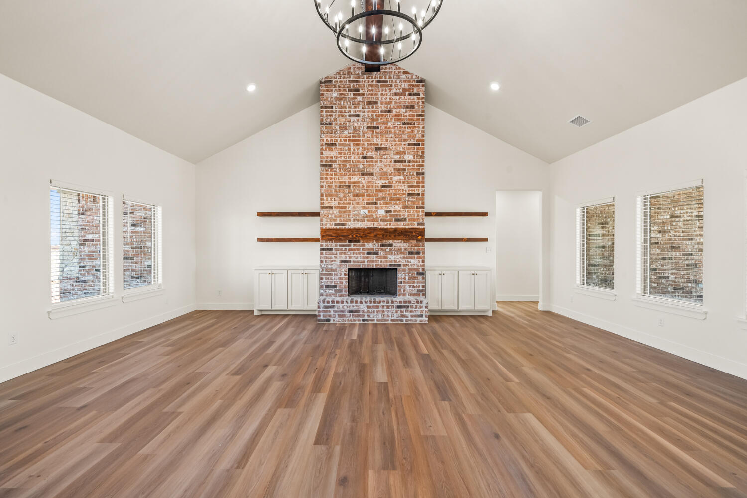 4123 County Road 7900