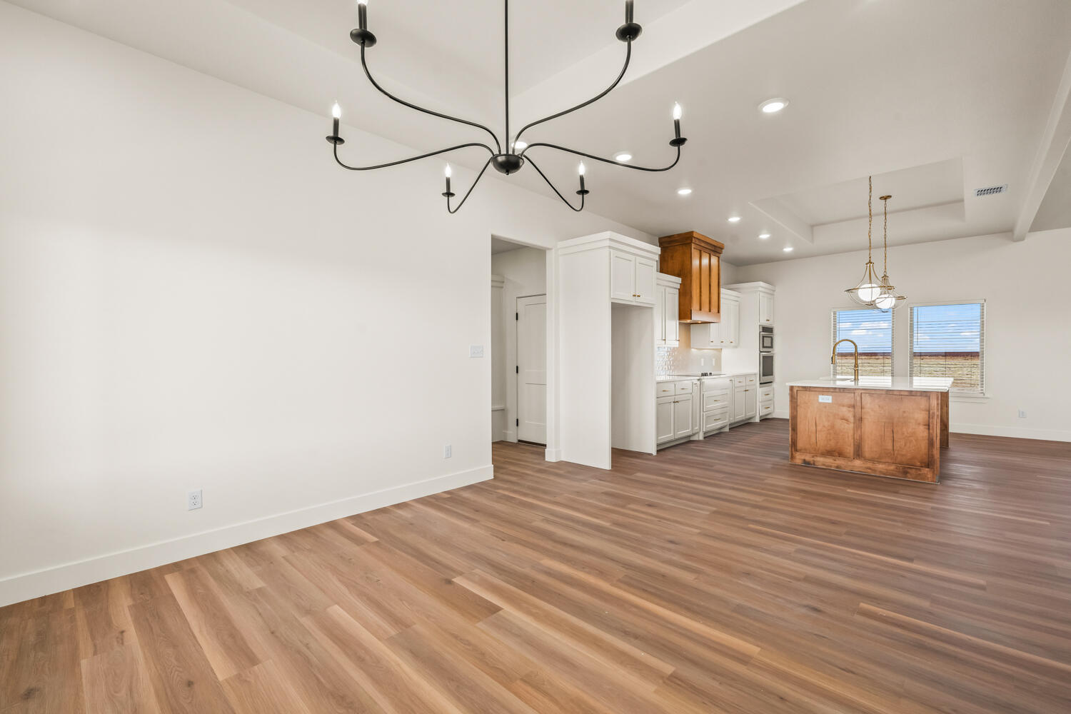 4123 County Road 7900