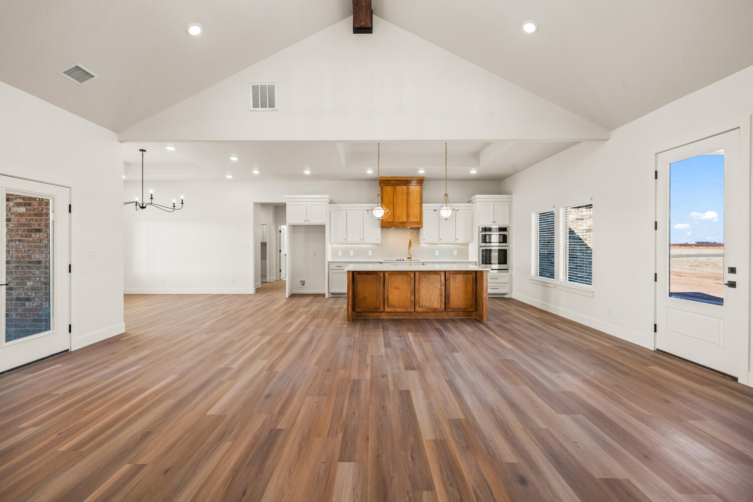 4123 County Road 7900