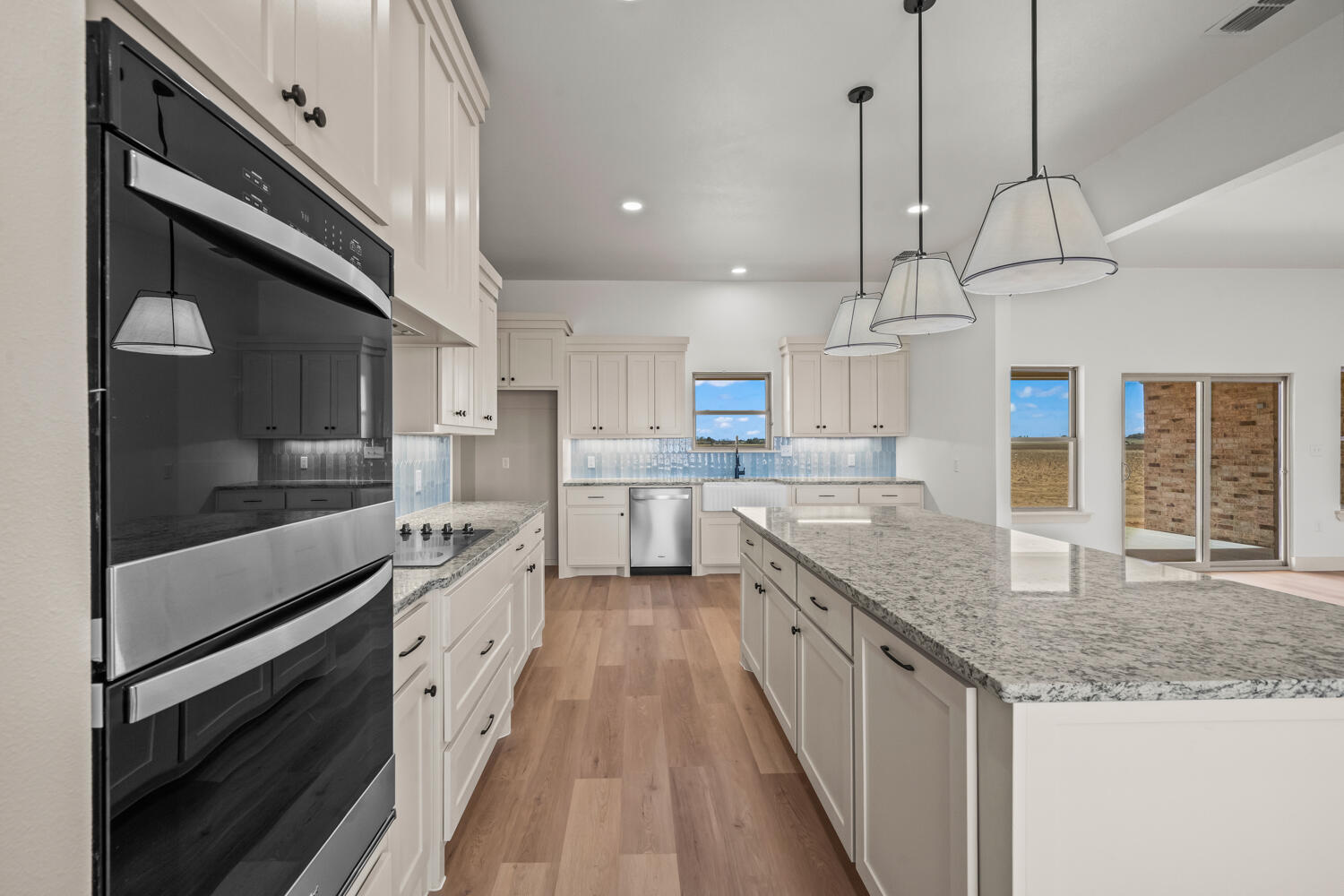 5513 County Road 6100