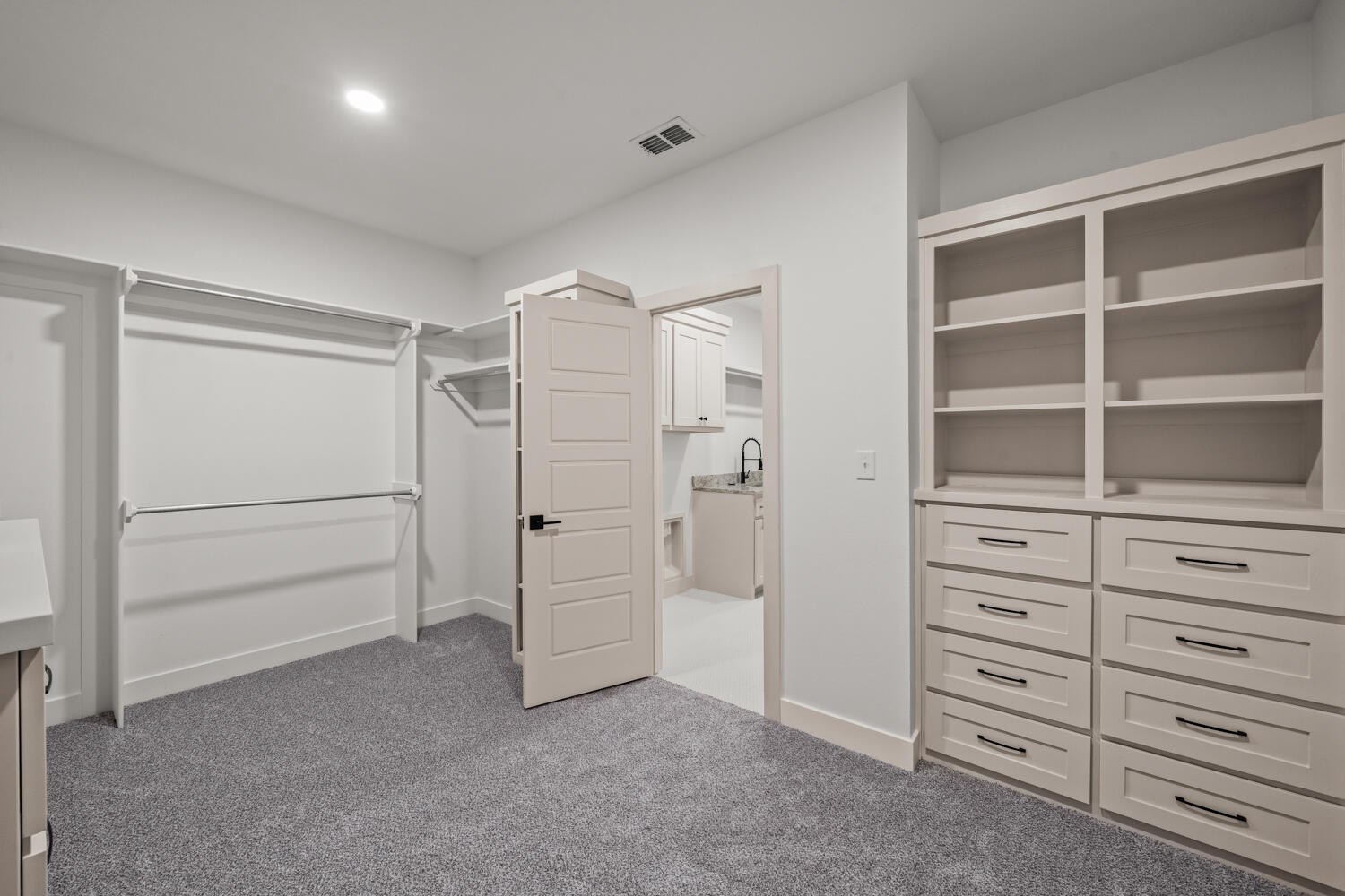 5513 County Road 6100