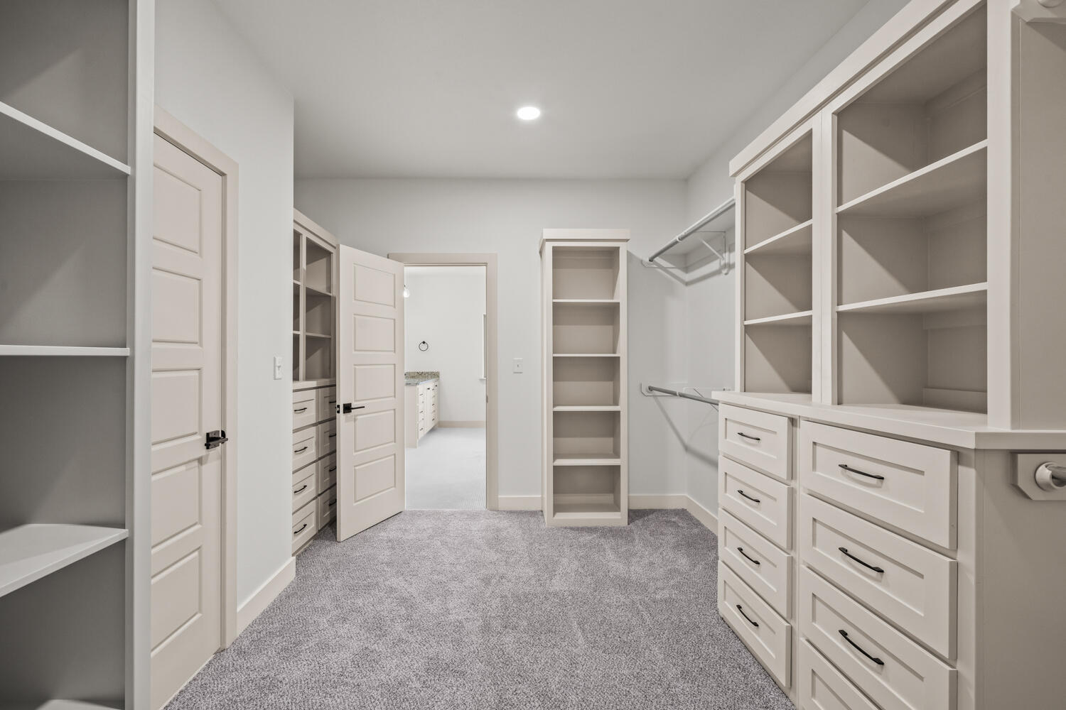 5513 County Road 6100