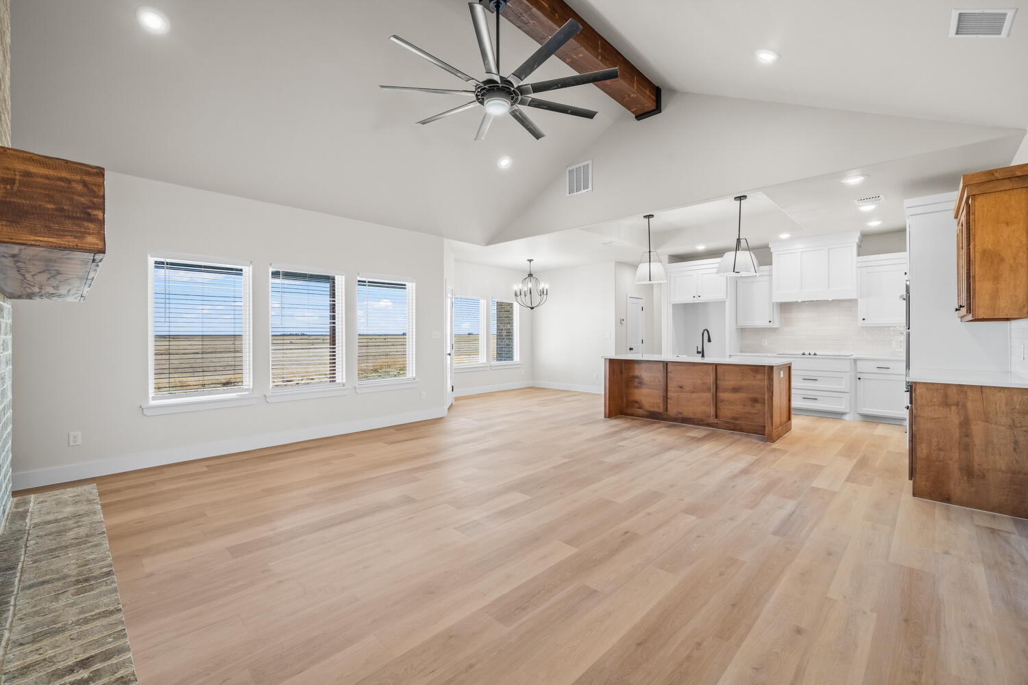 4121 County Road 7900