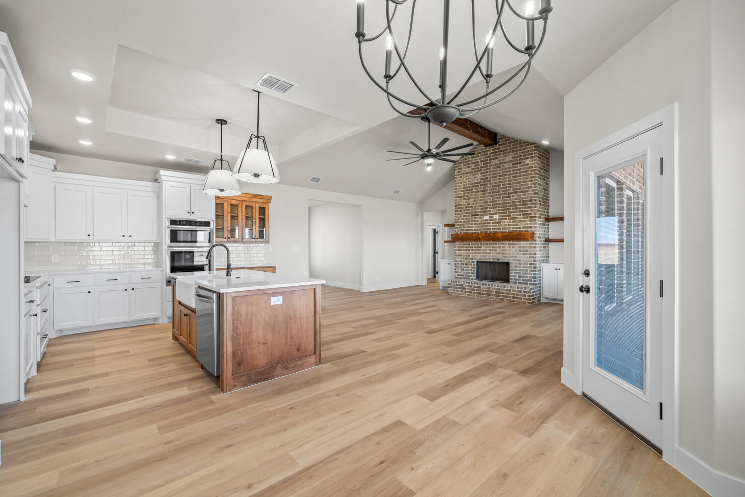 4121 County Road 7900