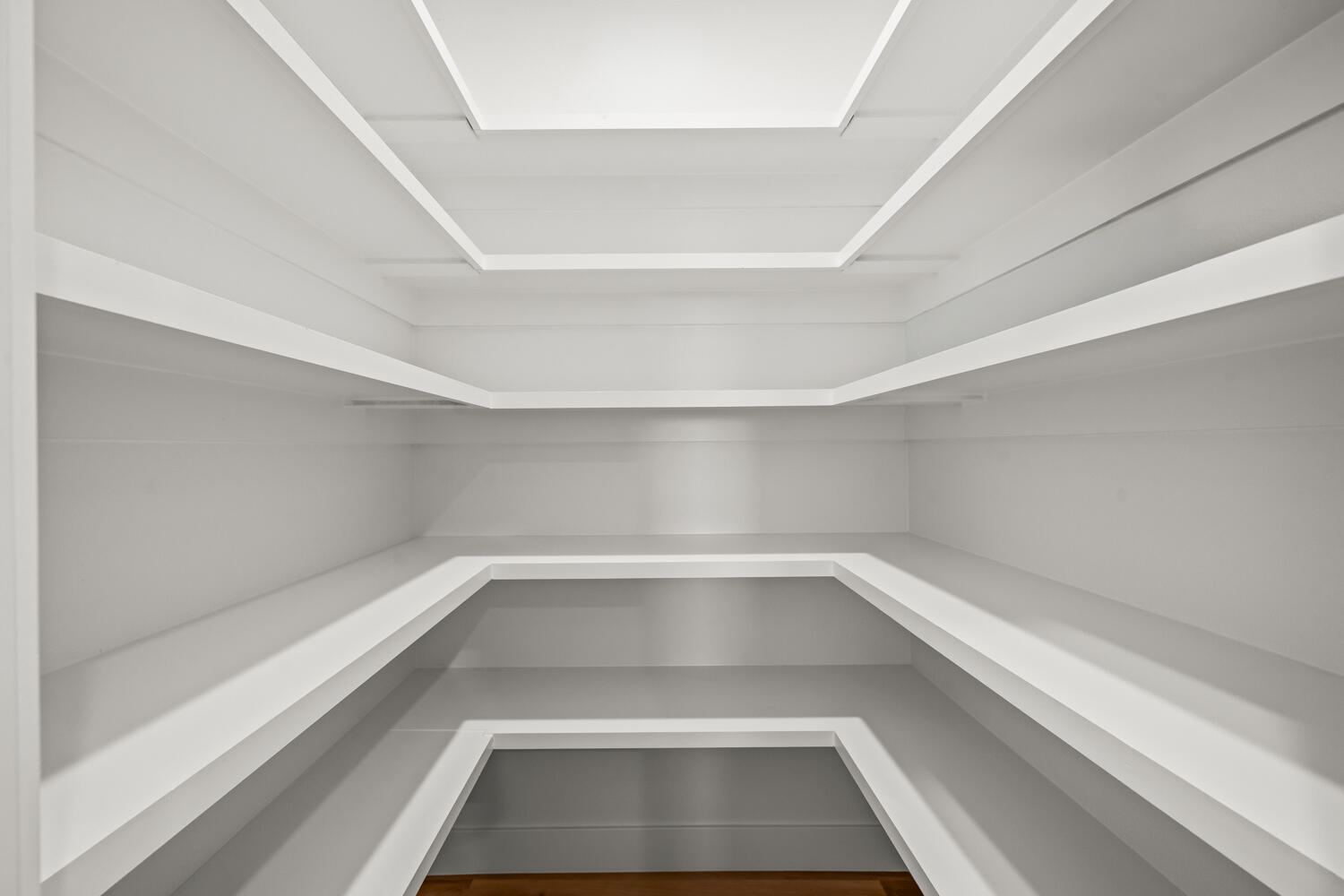 4121 County Road 7900