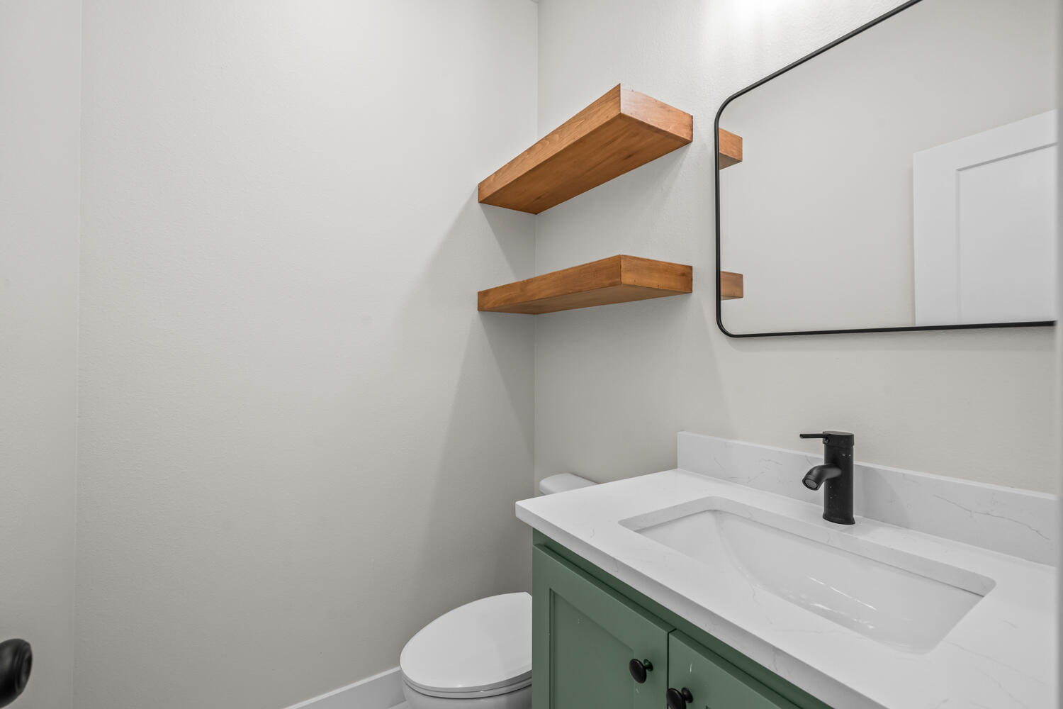 4121 County Road 7900