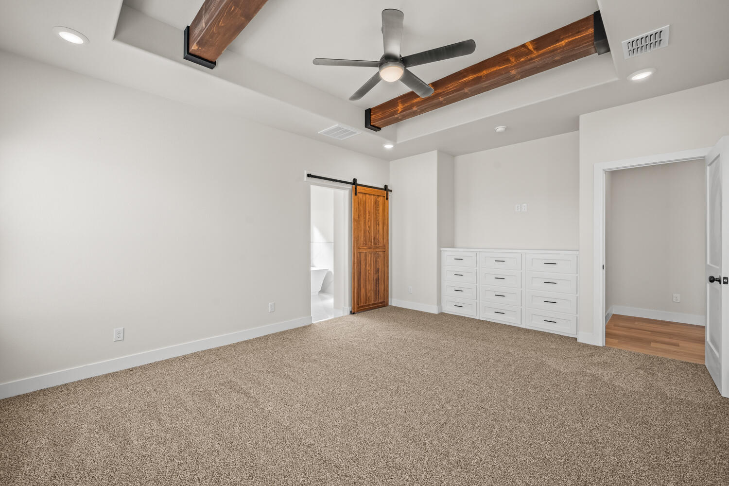 4121 County Road 7900