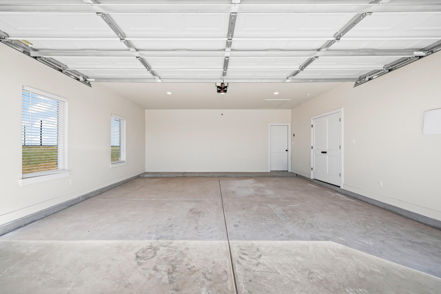 4121 County Road 7900