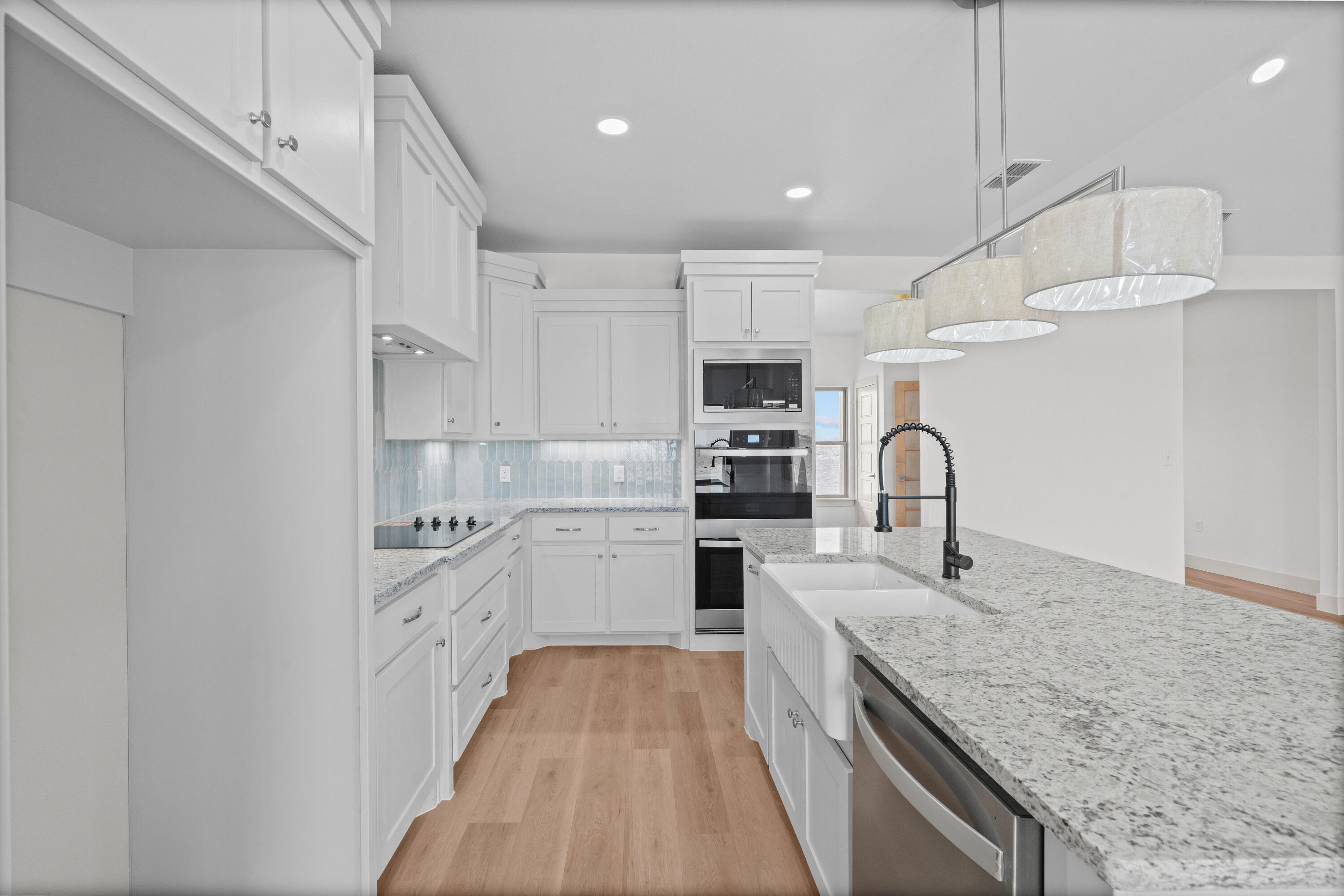 5421 County Road 6100