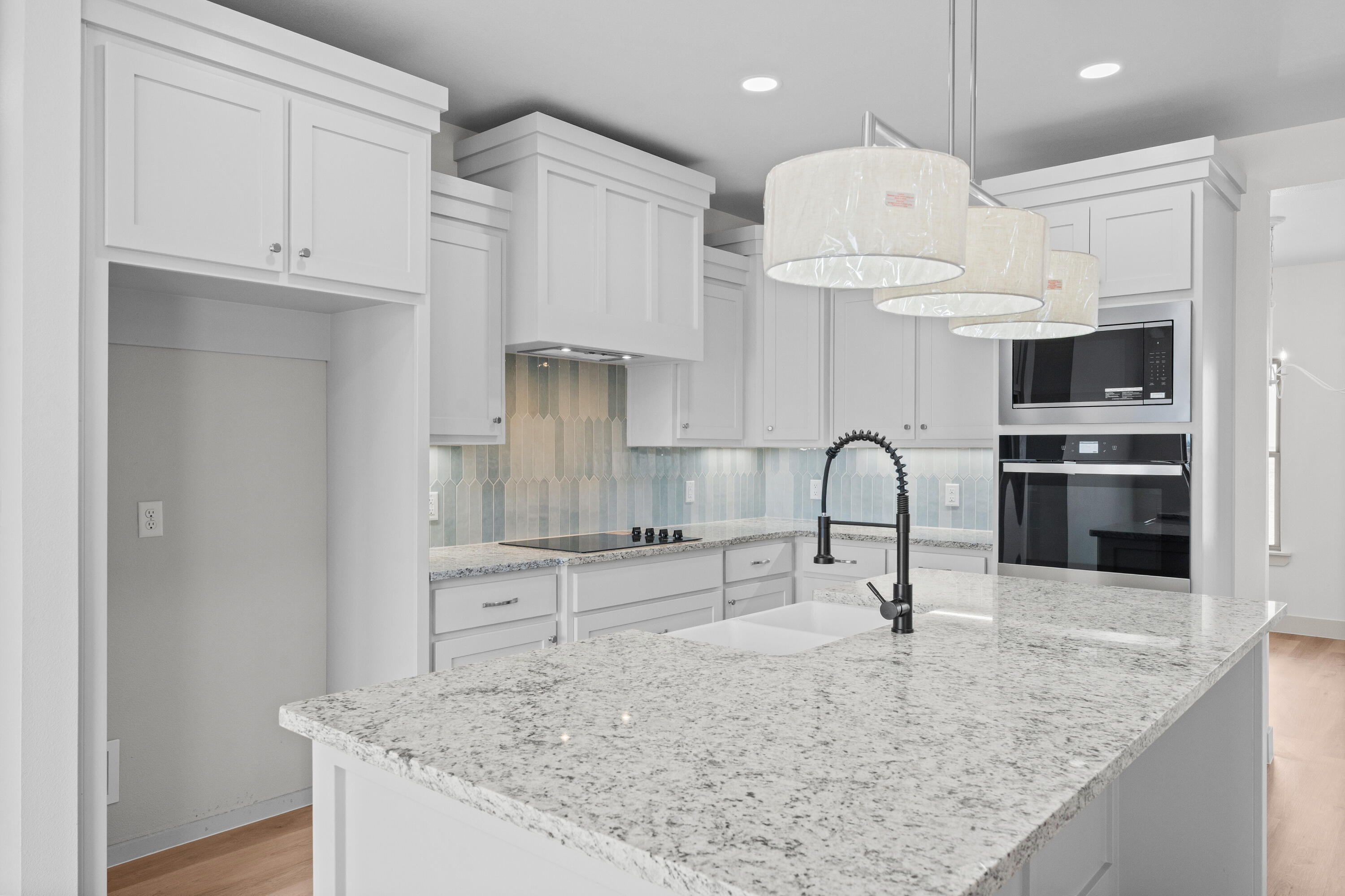 5421 County Road 6100