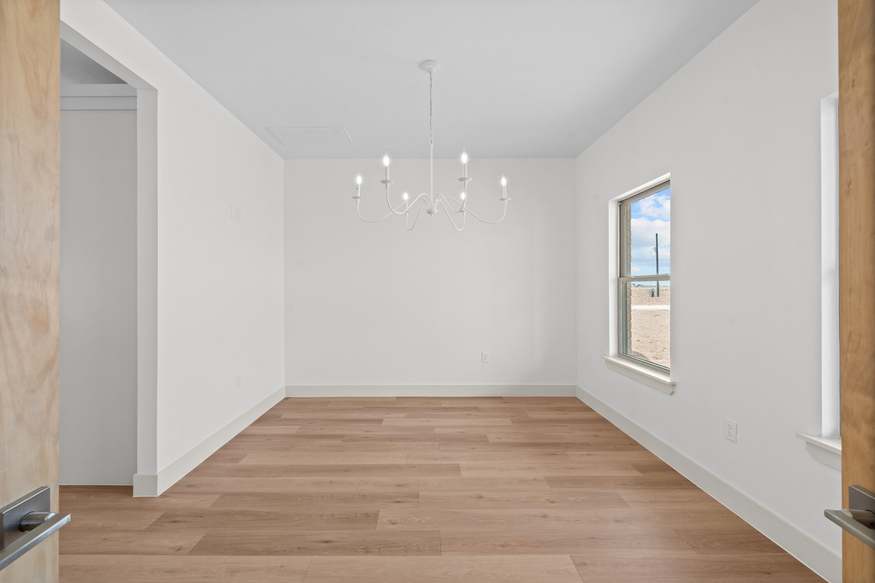 5421 County Road 6100