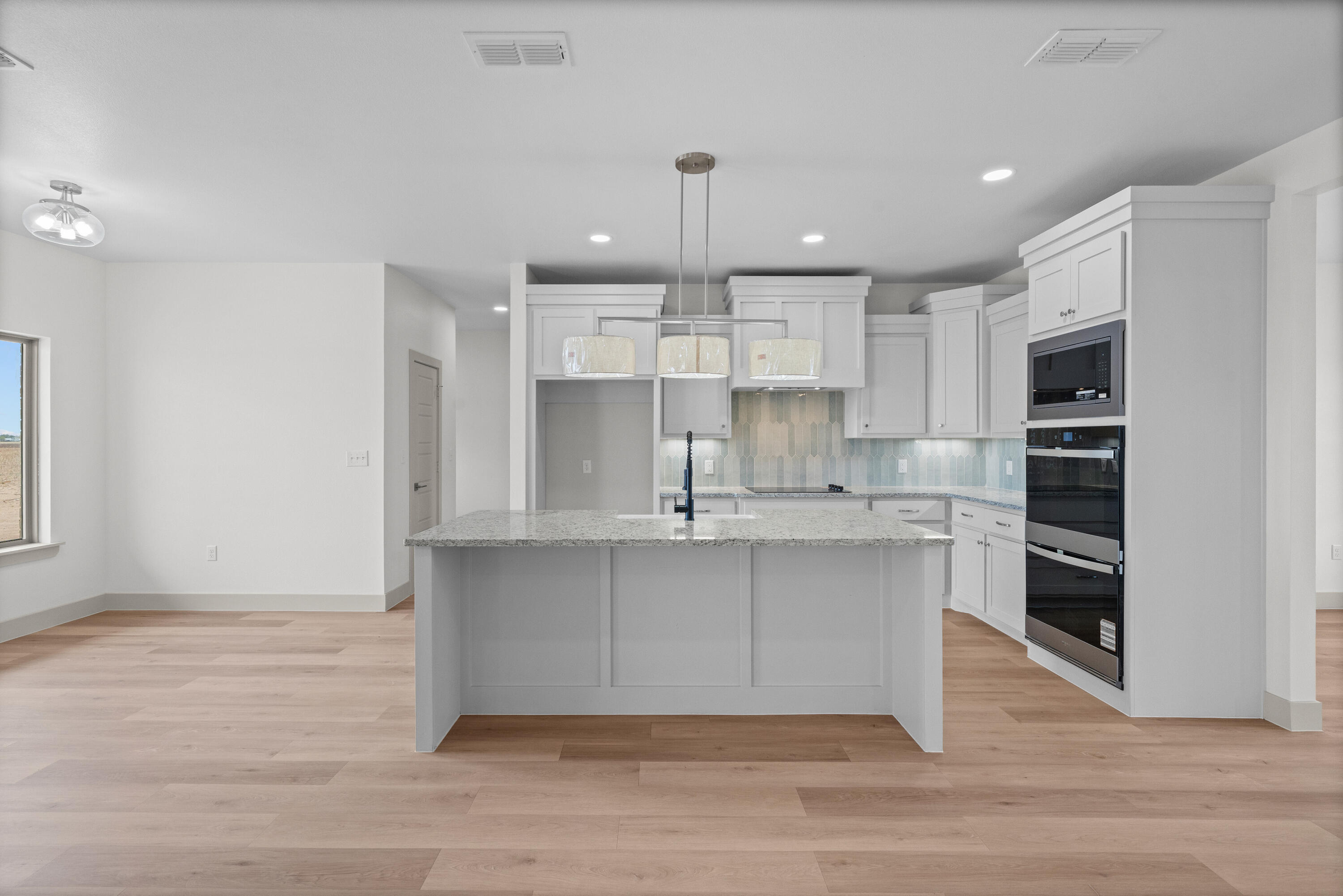 5421 County Road 6100