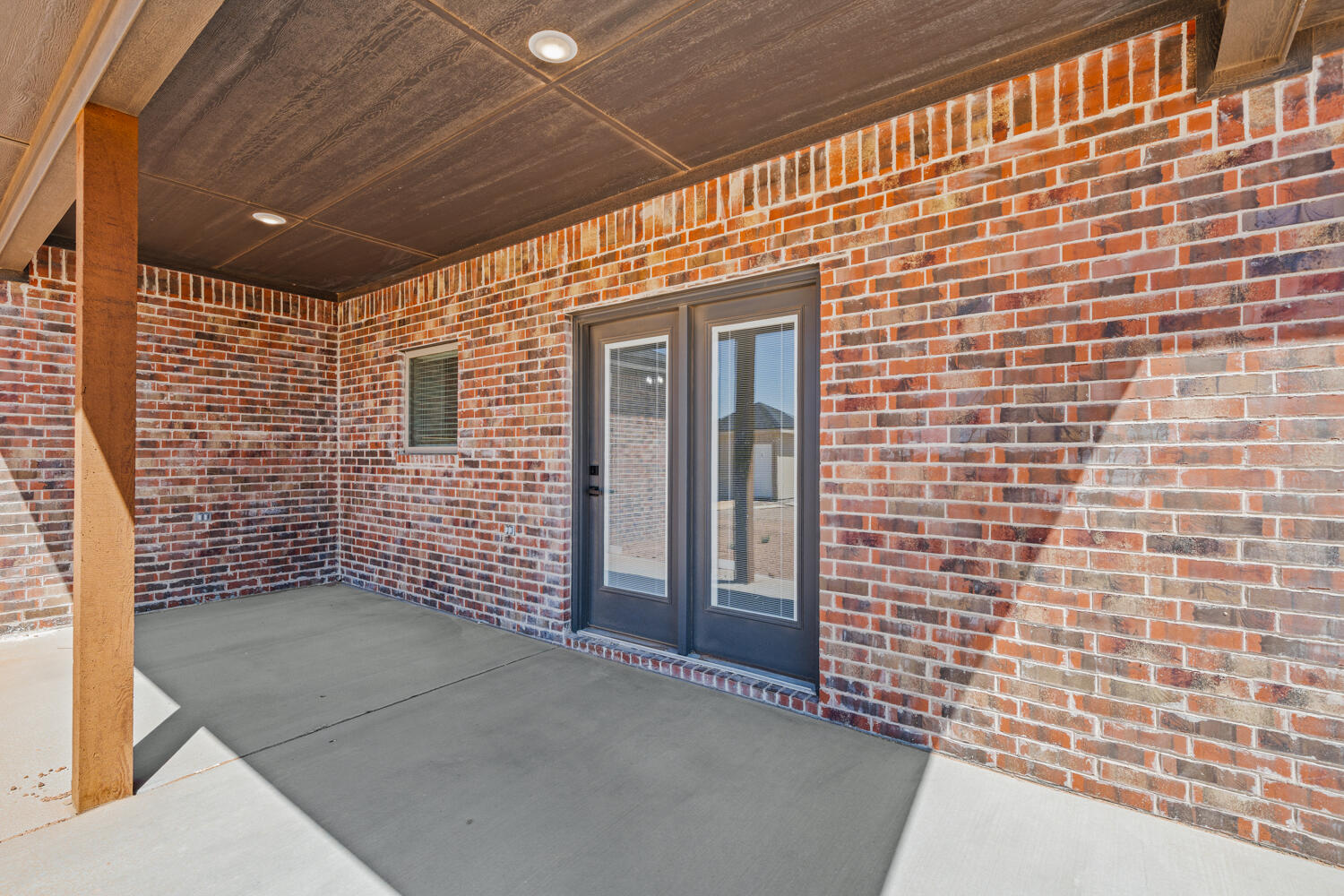 17008 County Road 3100
