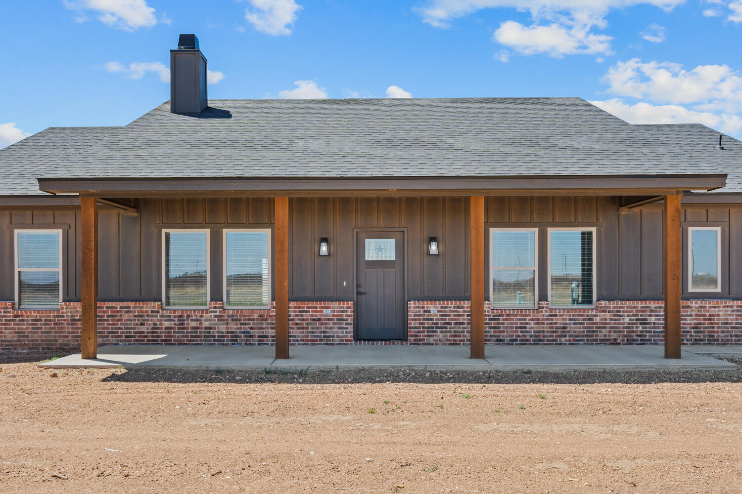 17008 County Road 3100