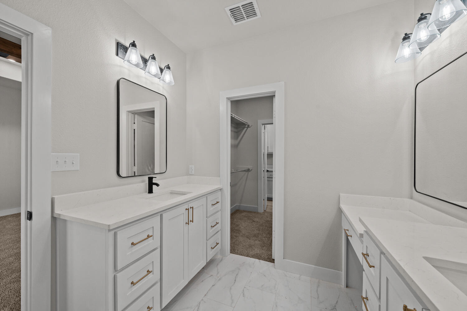 17008 County Road 3100