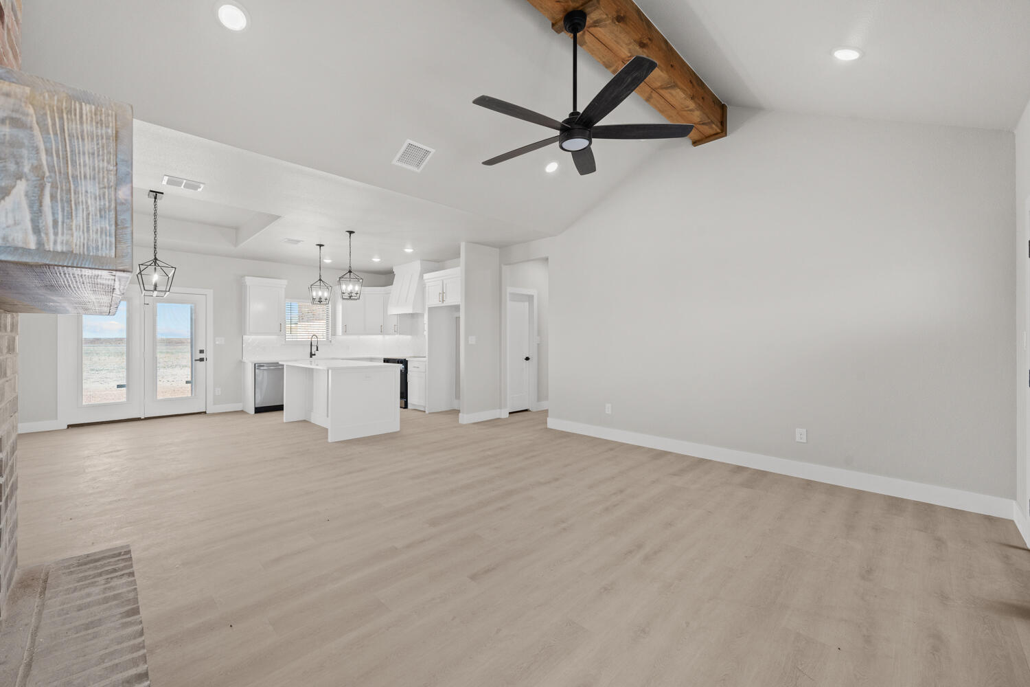 17008 County Road 3100