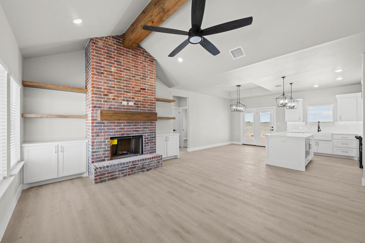 17008 County Road 3100