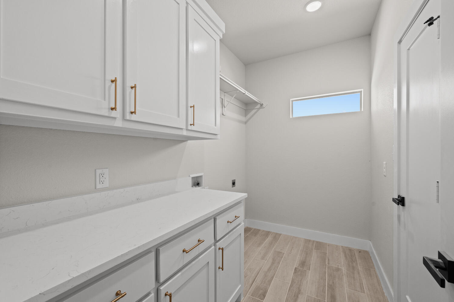 17008 County Road 3100