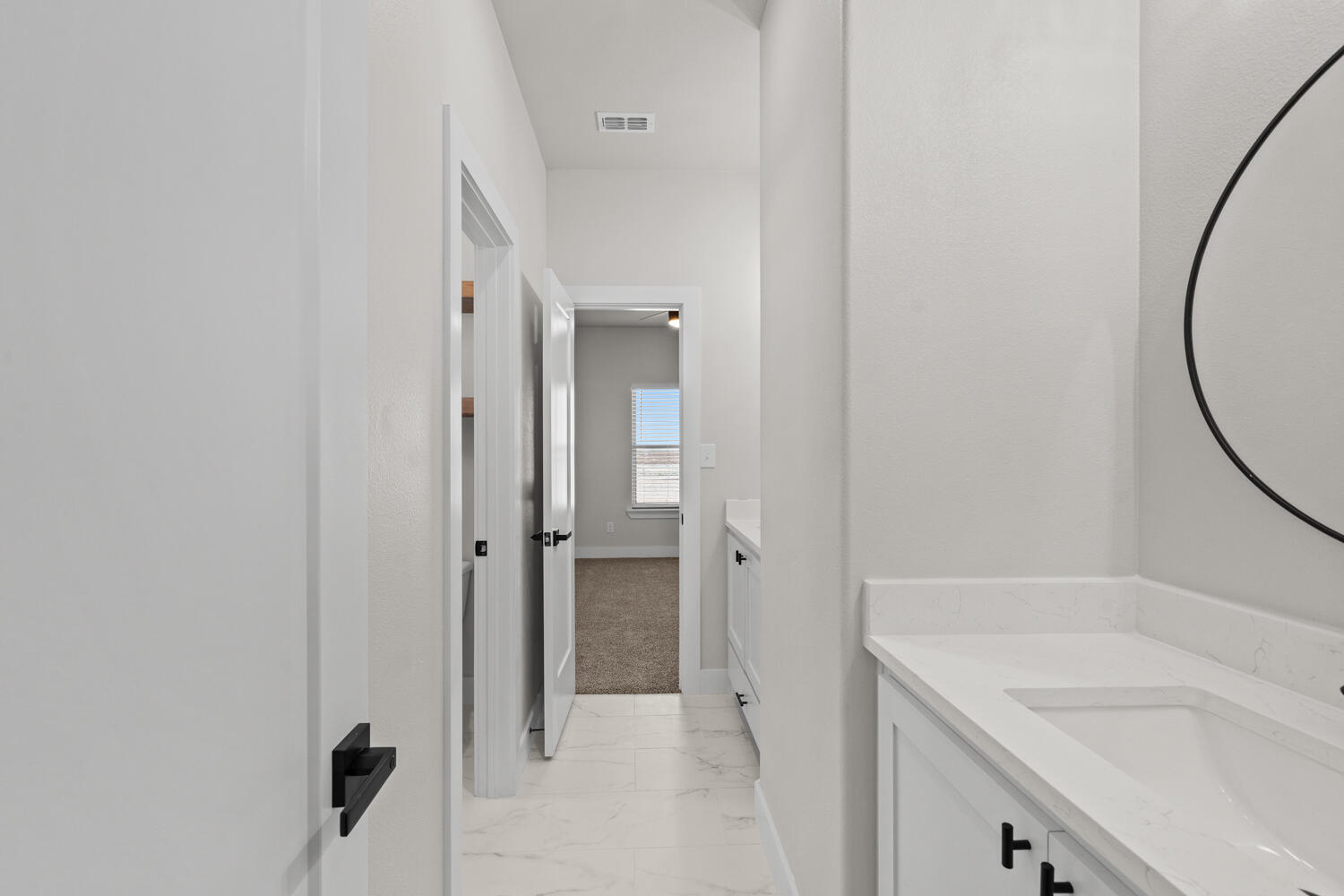 16904 County Road 3100