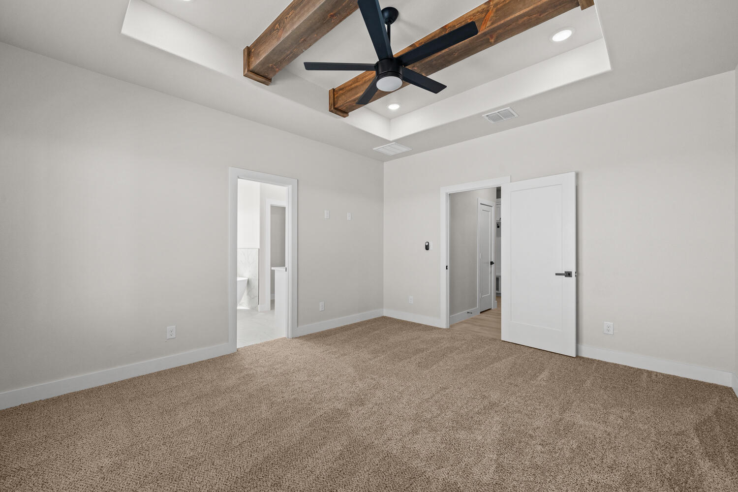 16904 County Road 3100
