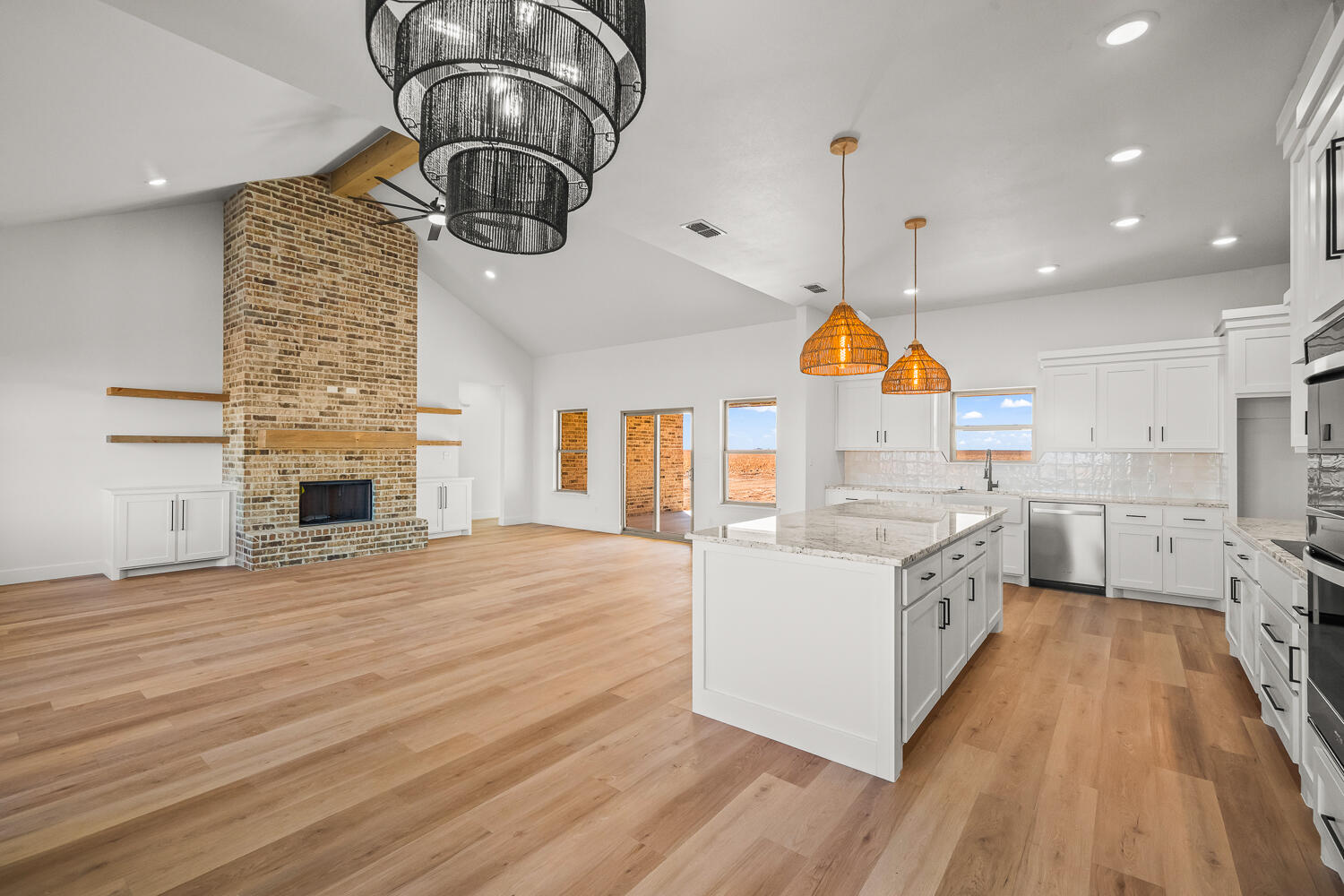 4084 Hawk Road
