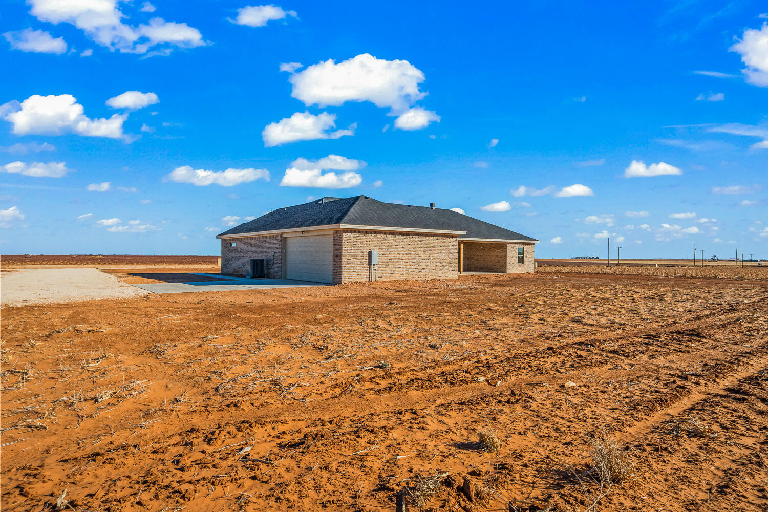 4084 Hawk Road