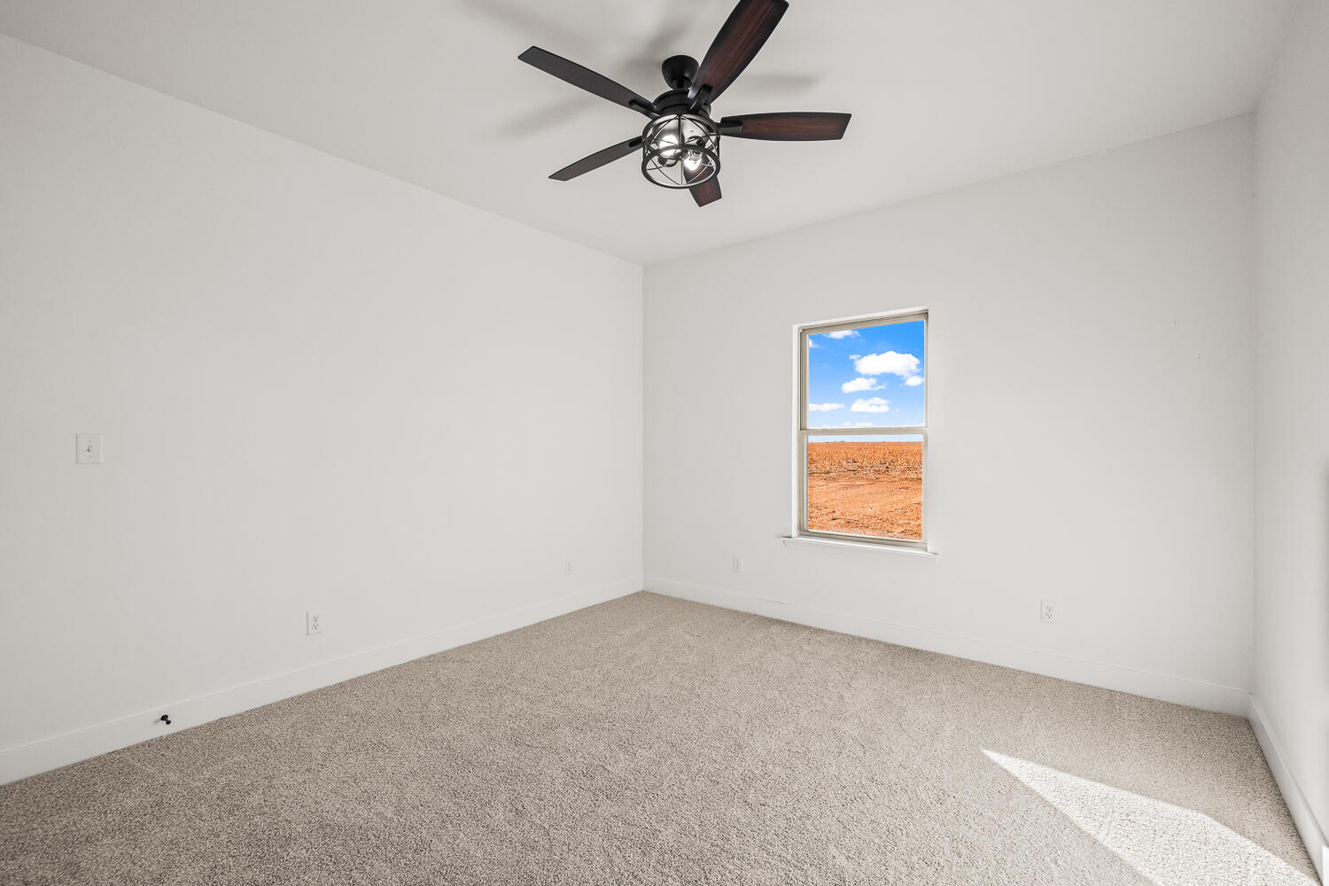 4084 Hawk Road