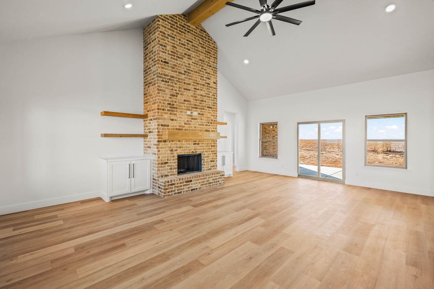 4084 Hawk Road