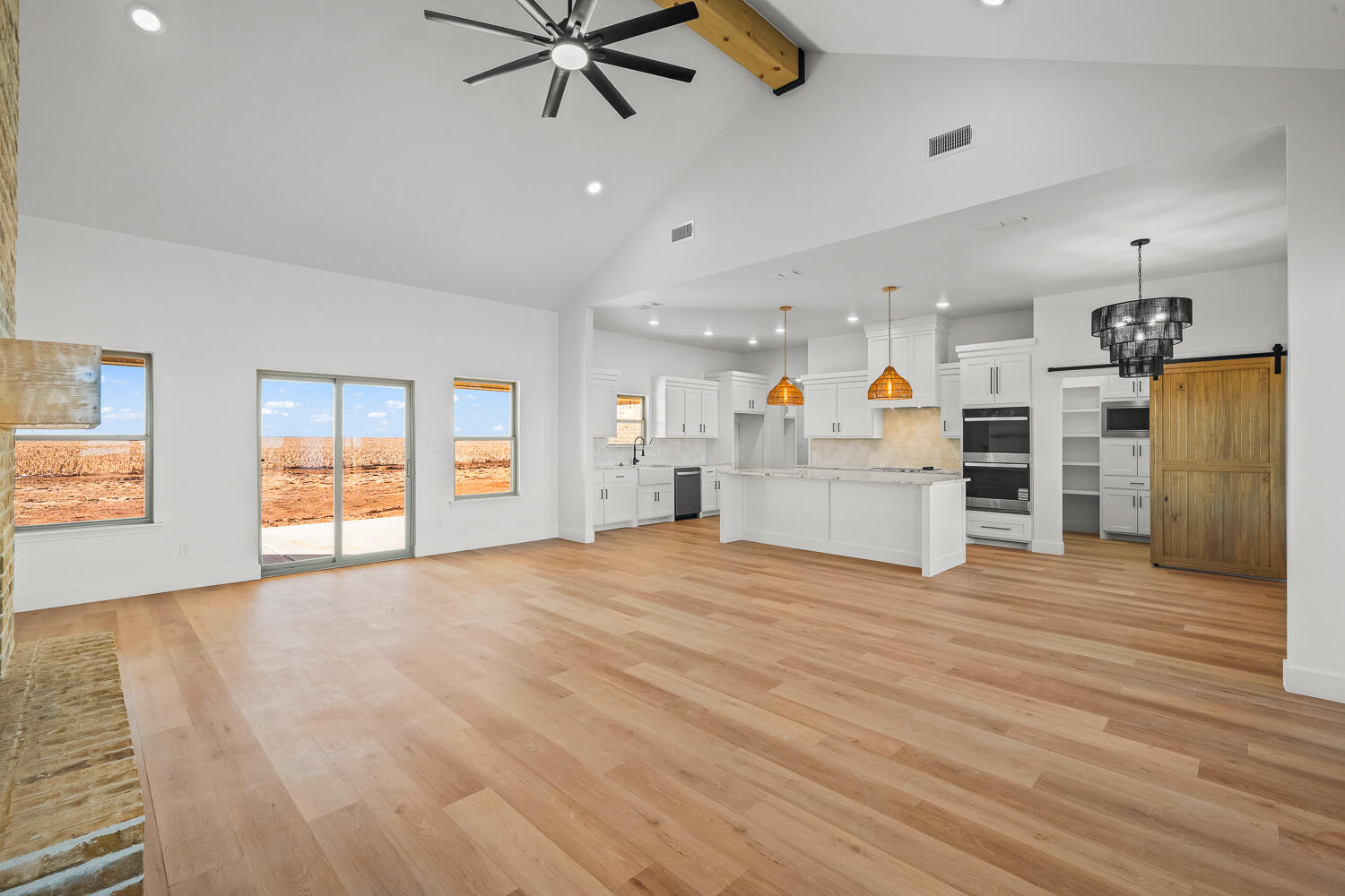 4084 Hawk Road