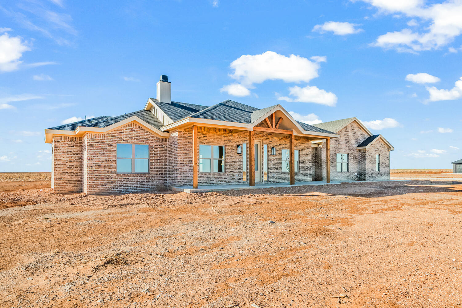 4084 Hawk Road