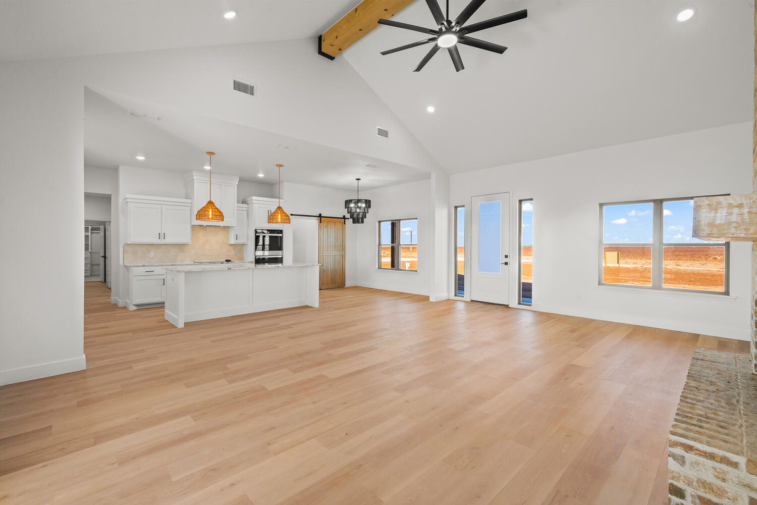 4084 Hawk Road