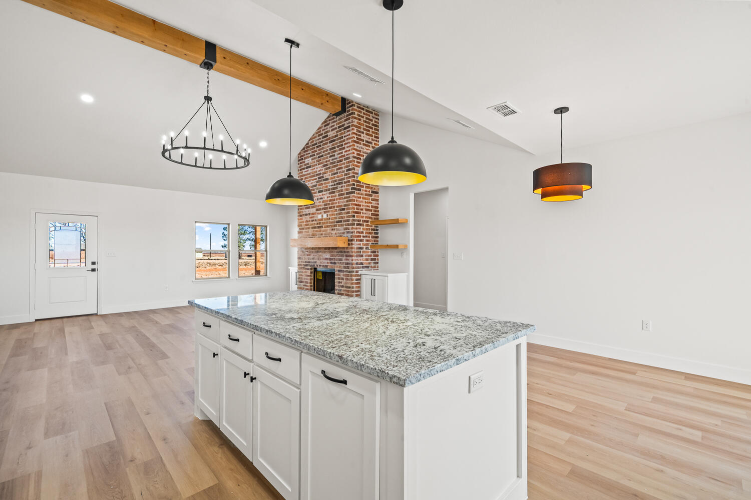 4062 Hawk Road