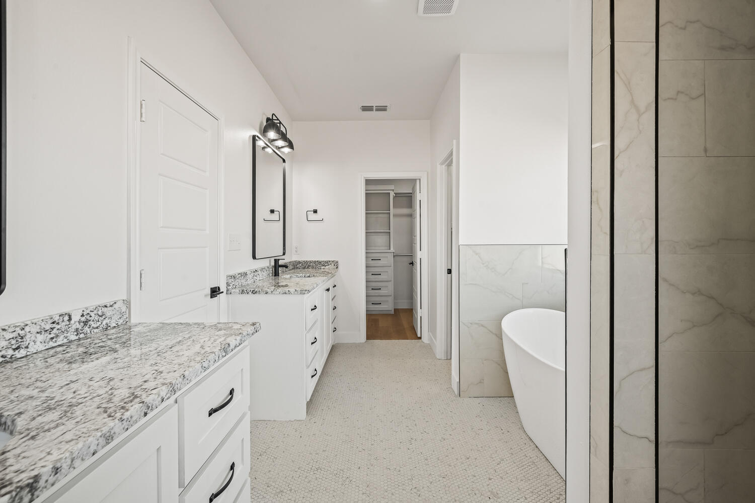 4062 Hawk Road