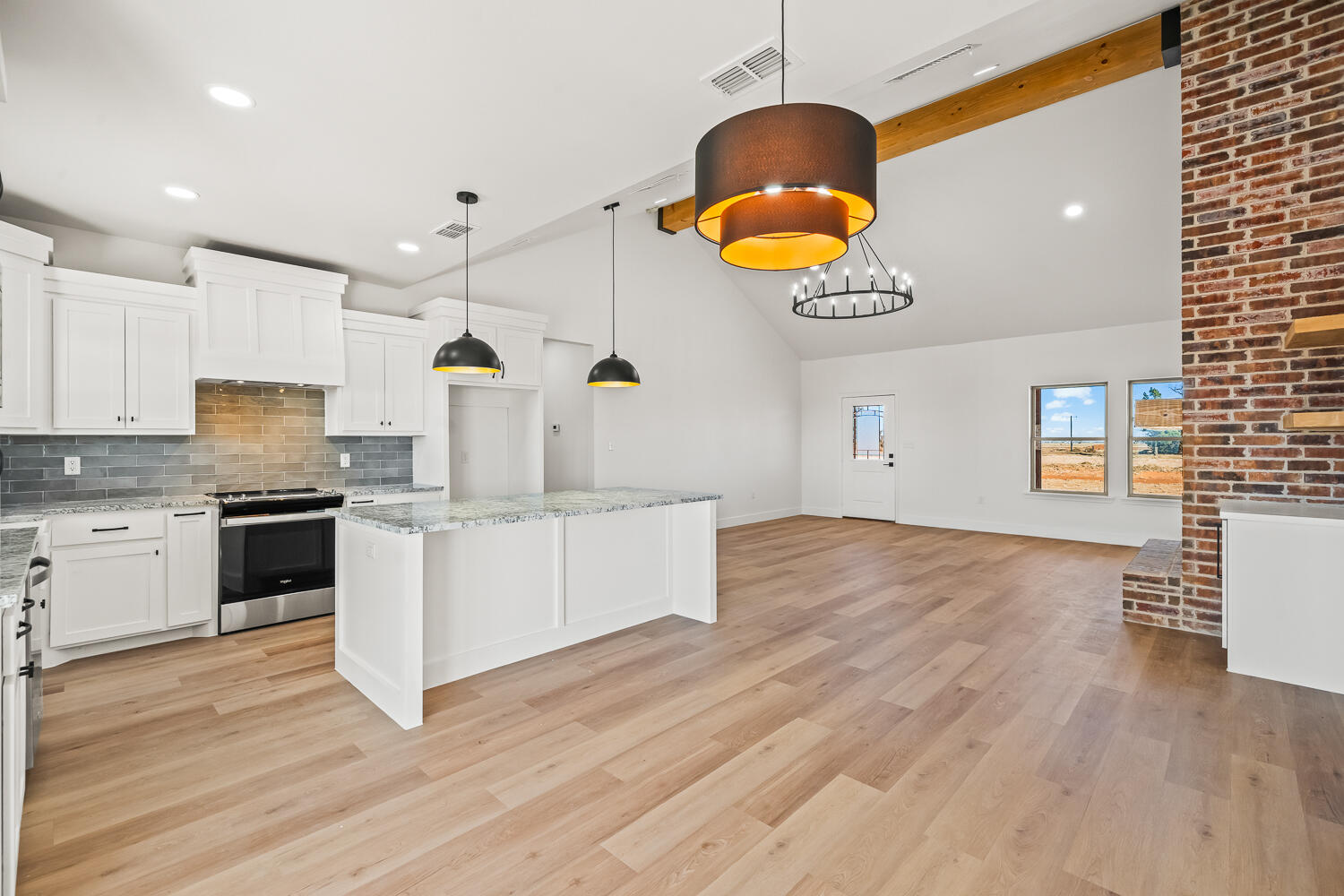 4062 Hawk Road