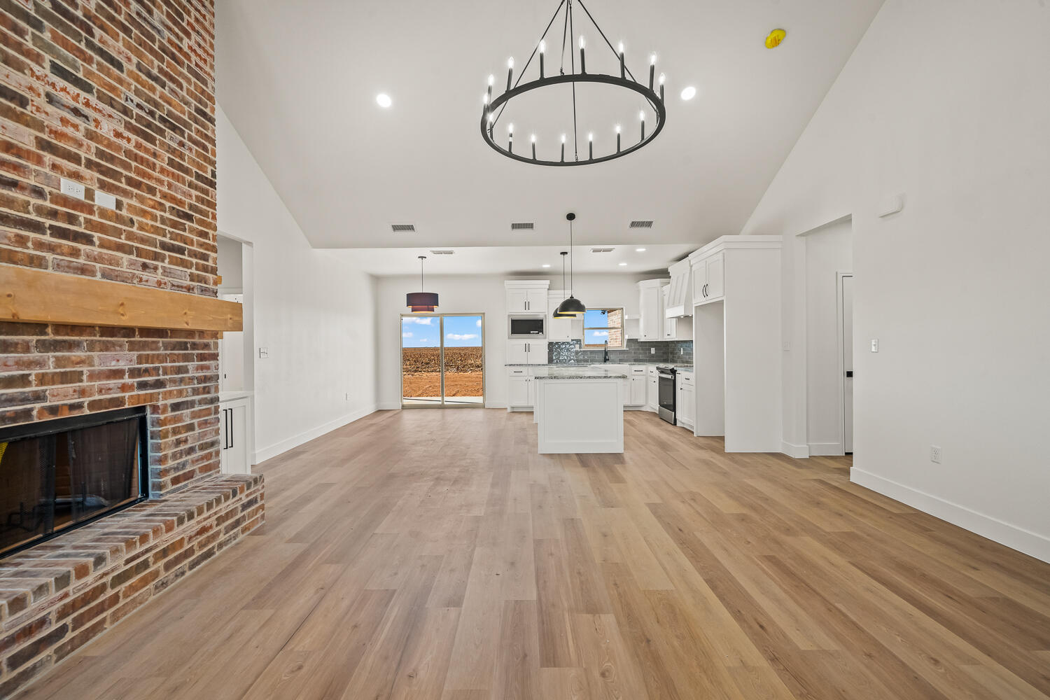 4062 Hawk Road
