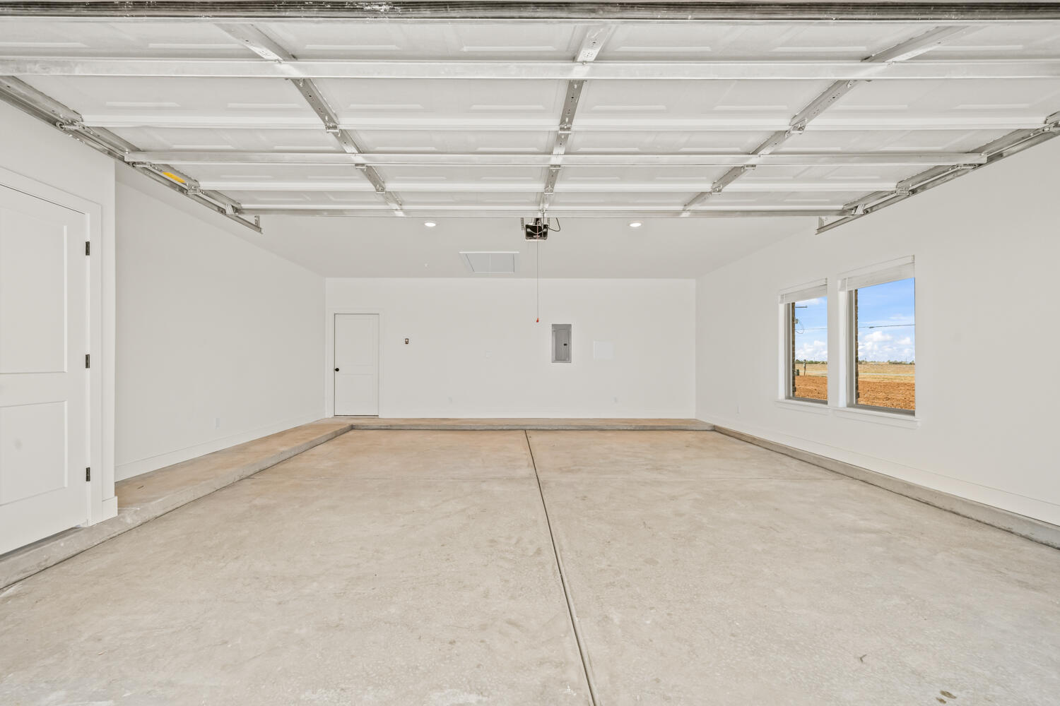 8005 County Road 6100