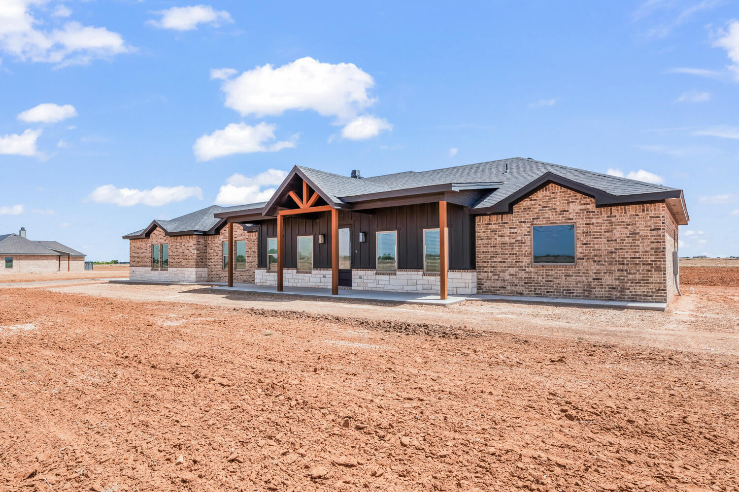 8005 County Road 6100