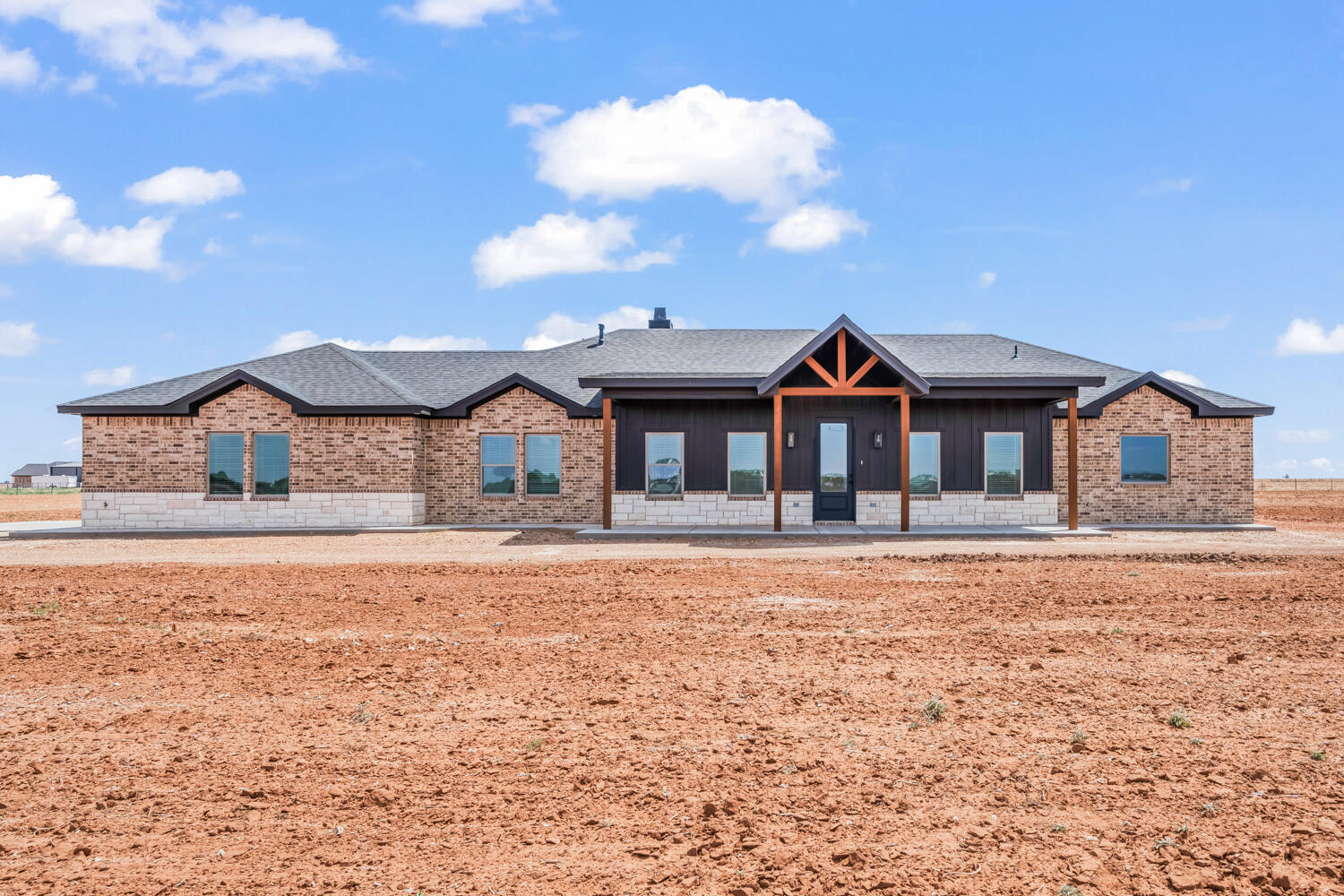 8005 County Road 6100