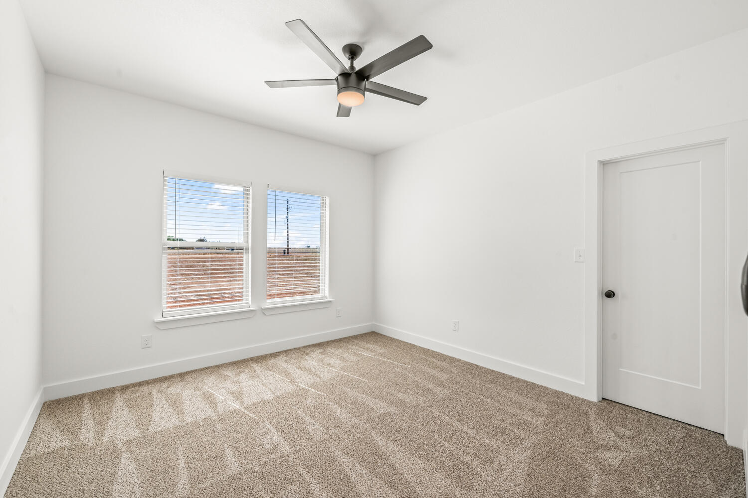6512 N Farm To Market 2528