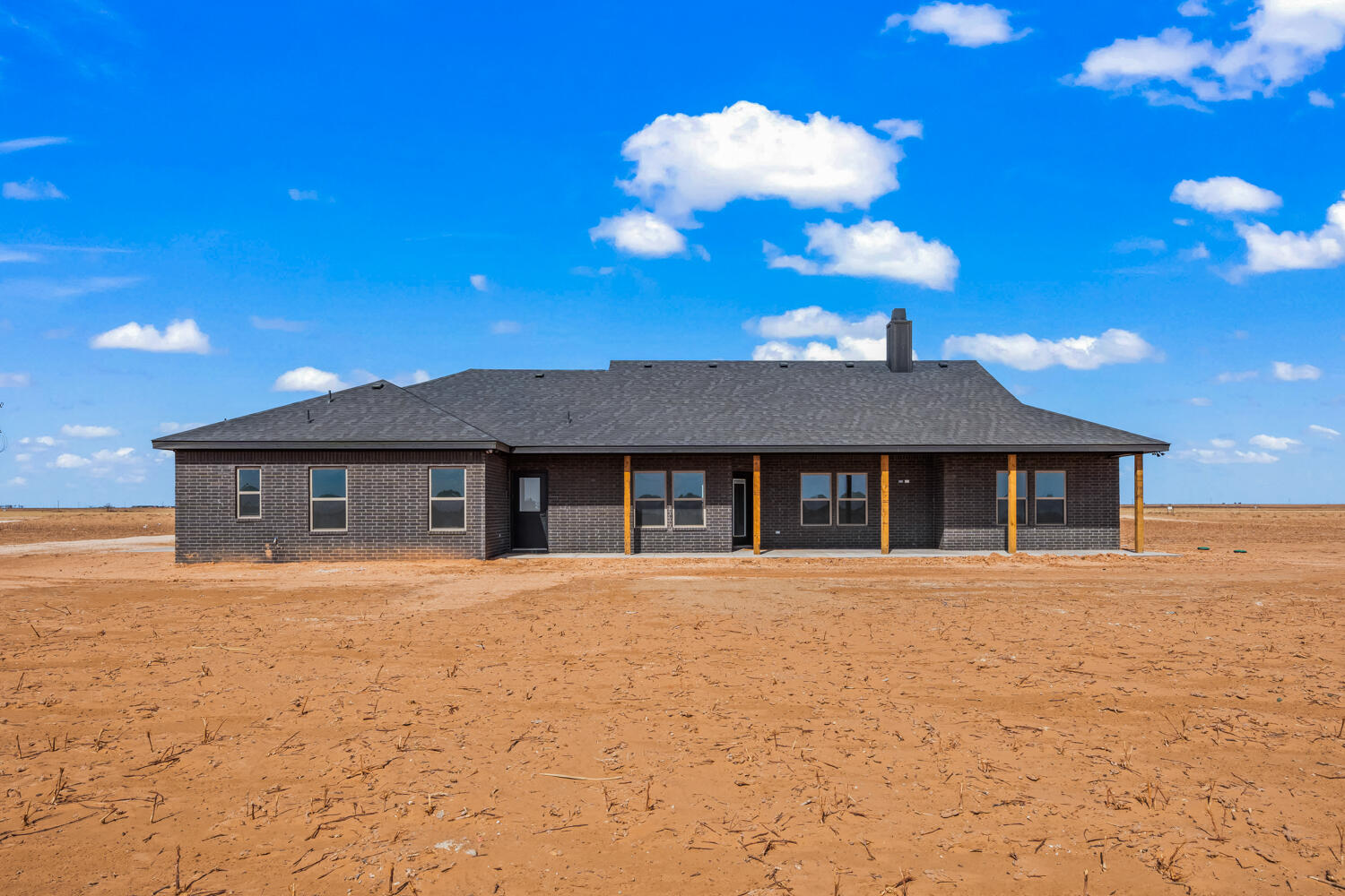 5601 County Road 6100