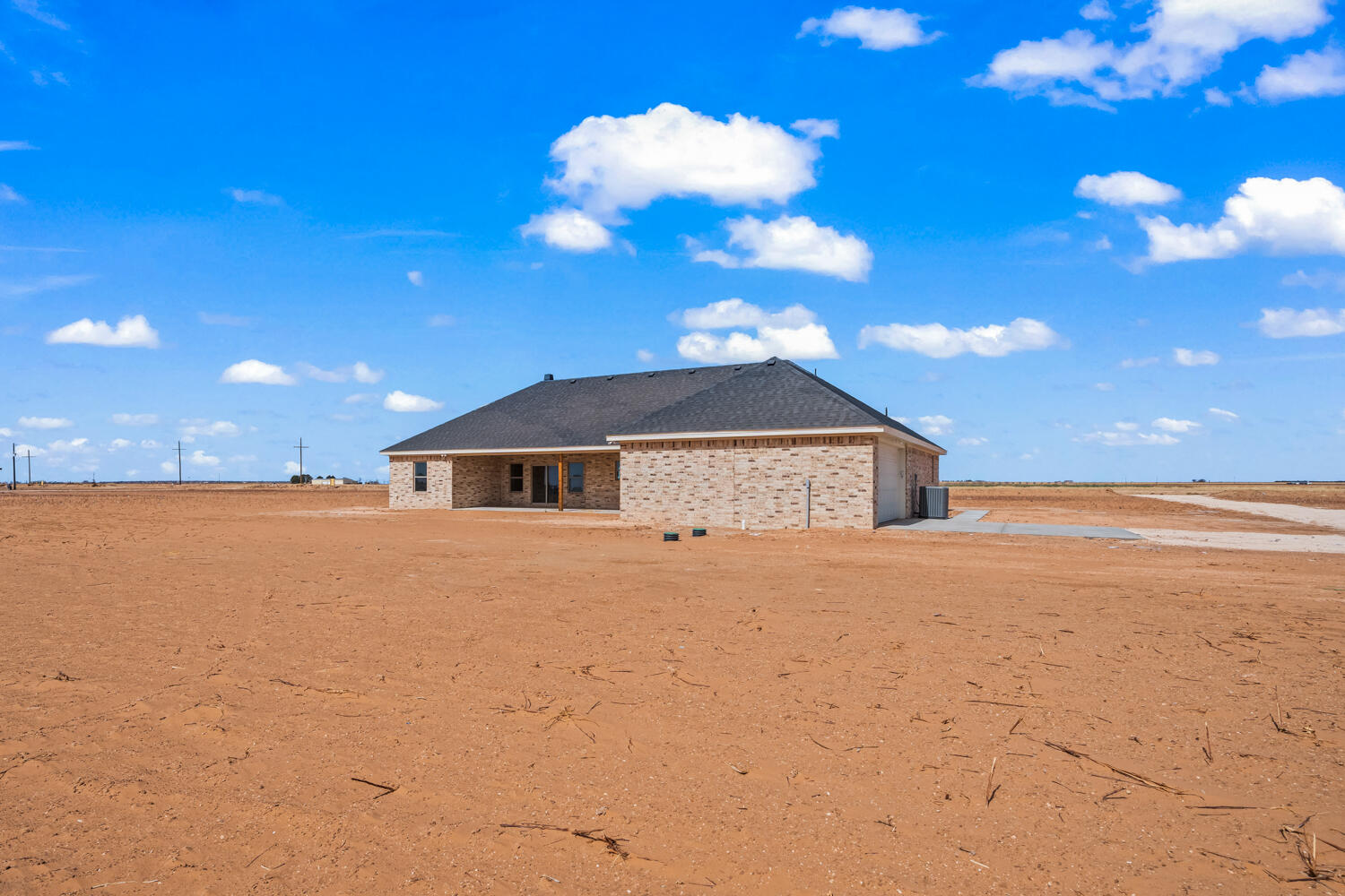 5513 County Road 6100