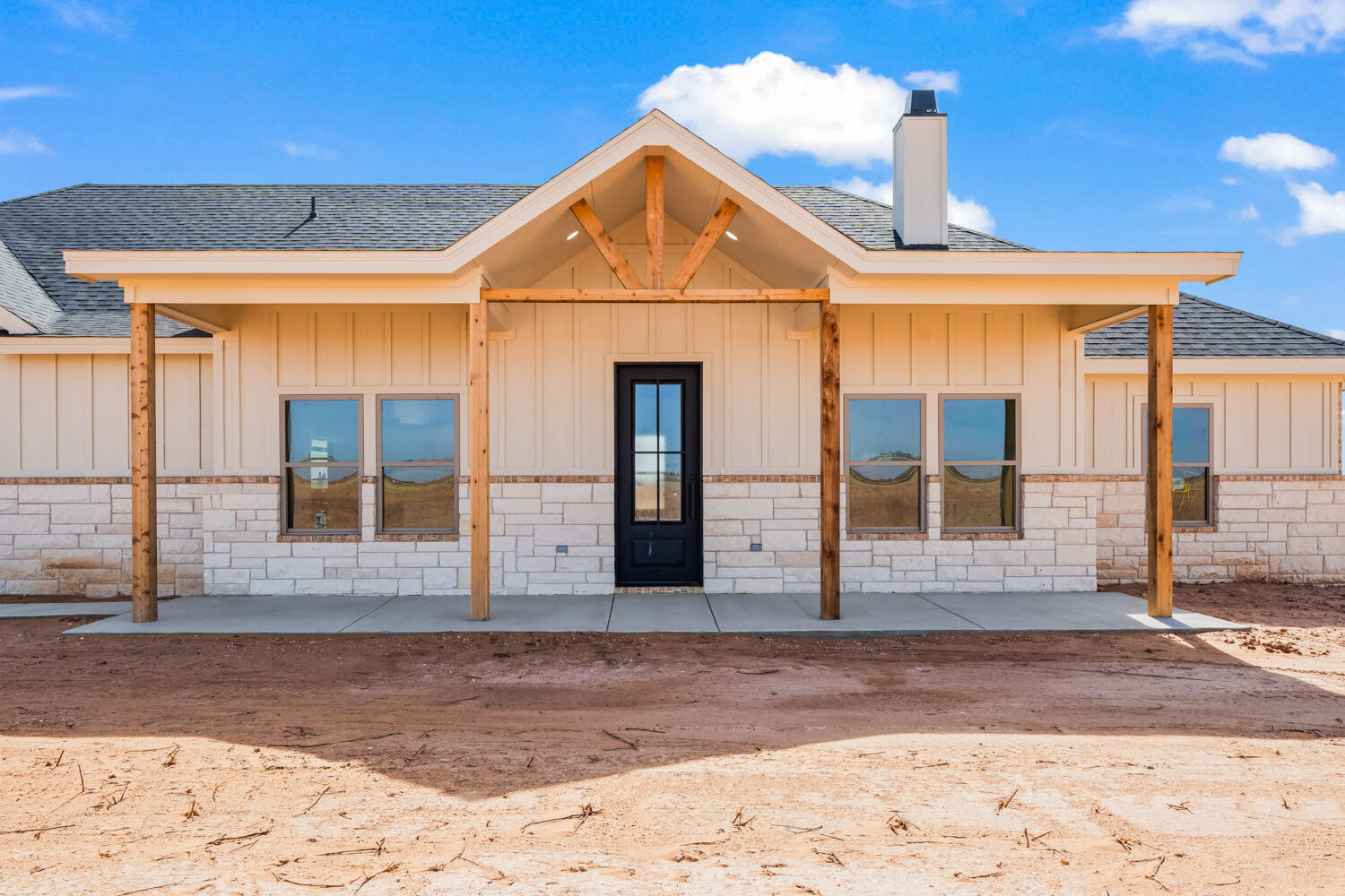 5513 County Road 6100