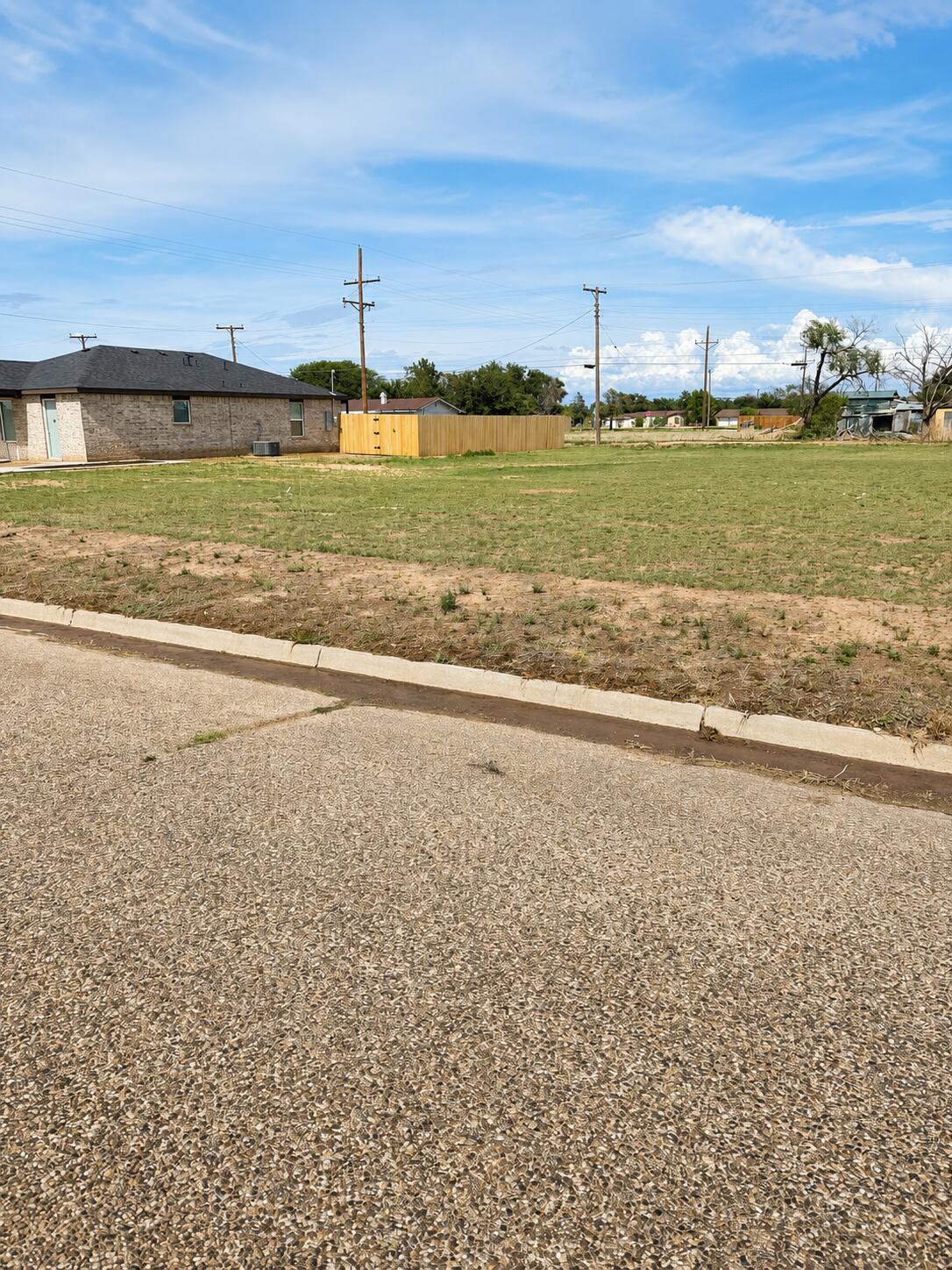 1218 Ave I