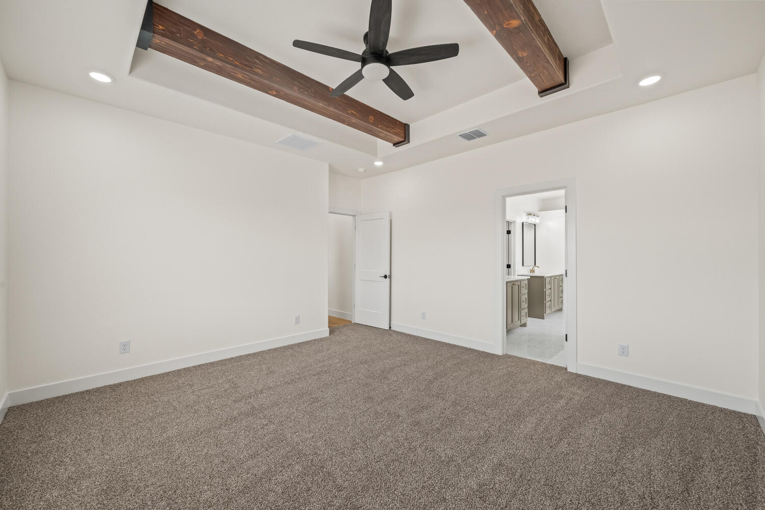 7511 N Farm To Market Road 1729